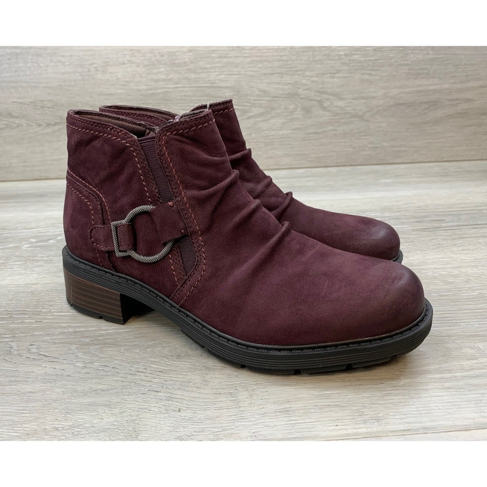 Clarks Hearth Women's Boots Burgundy Nubuck Ruched Ankle 7 Casual Comfort Shoes